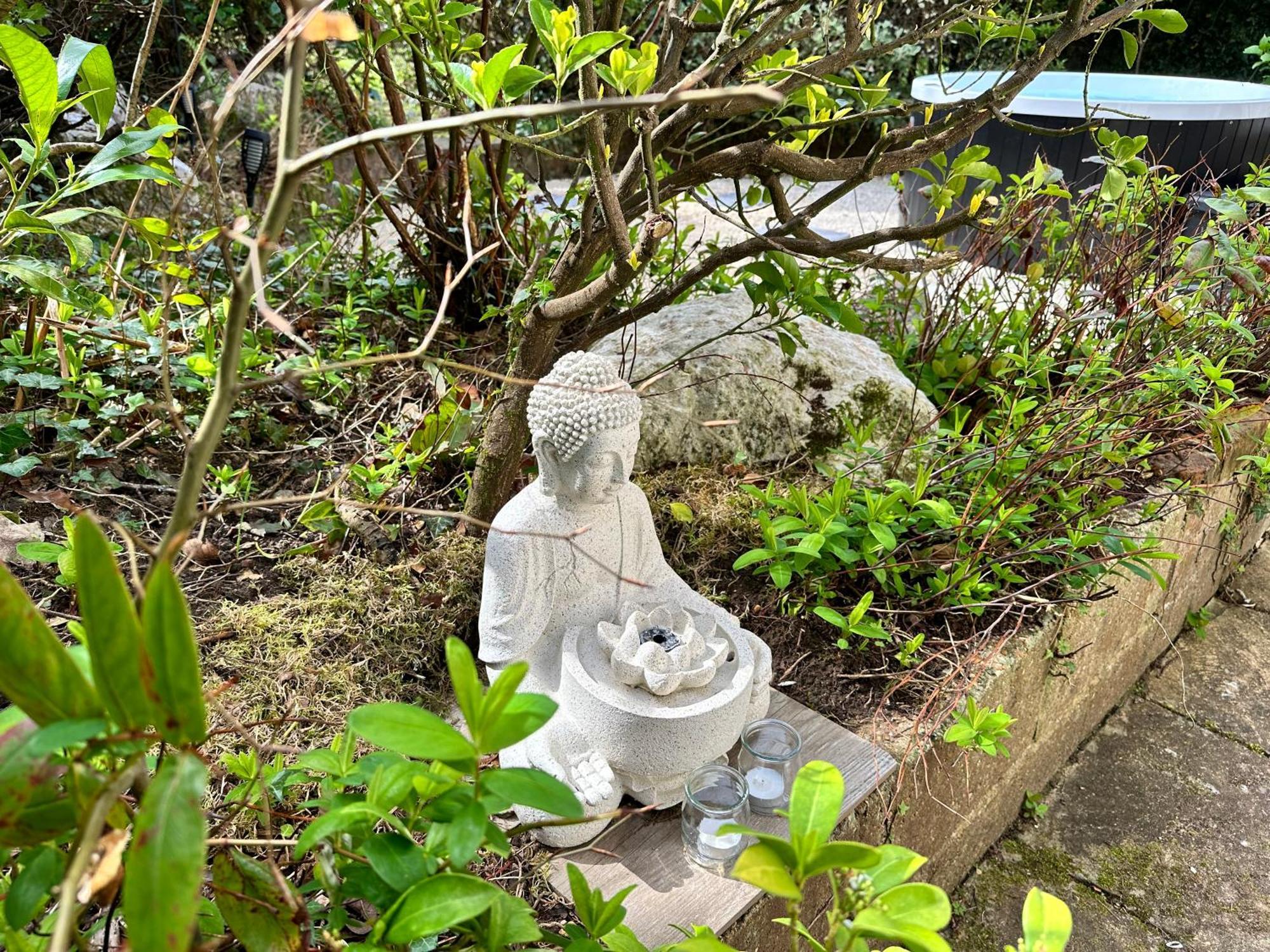 The Wabi Sabi Sanctuary Official Japanese Style Home With Hot Tub Between Farnham And Hindhead Exterior photo